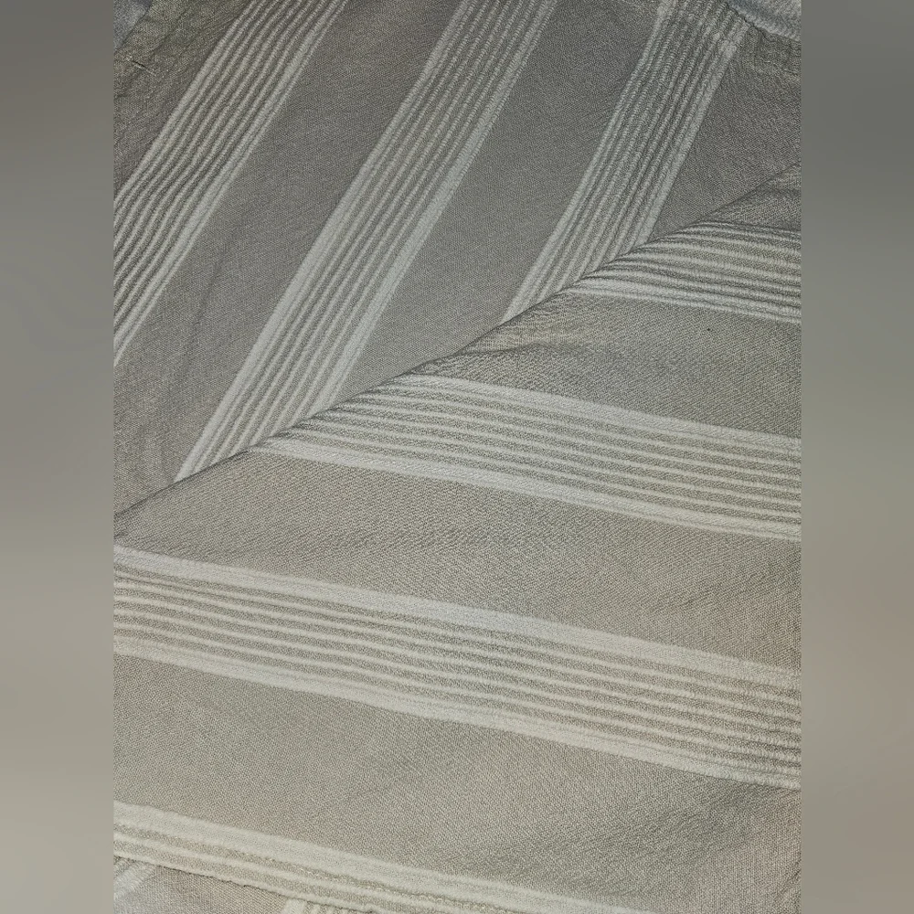 Vera Wang Gray White Horizontal Stripe Fabric Shower Curtain 64×66
